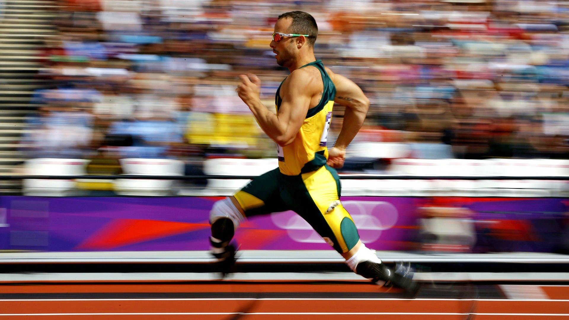 在季后赛对阵勇士的比赛中,蒂伊用完美的挡拆配合带来多次空切得分!